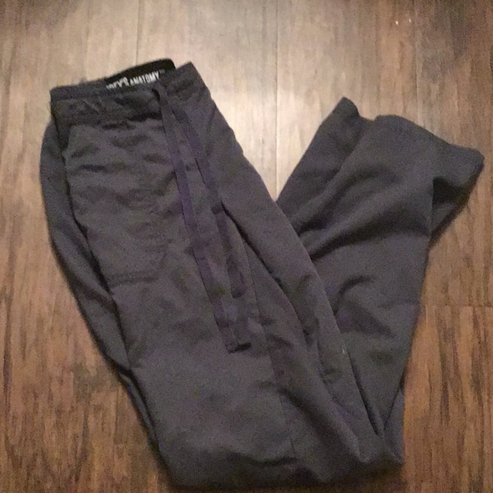 Greys anatomy grey scrub pants size small